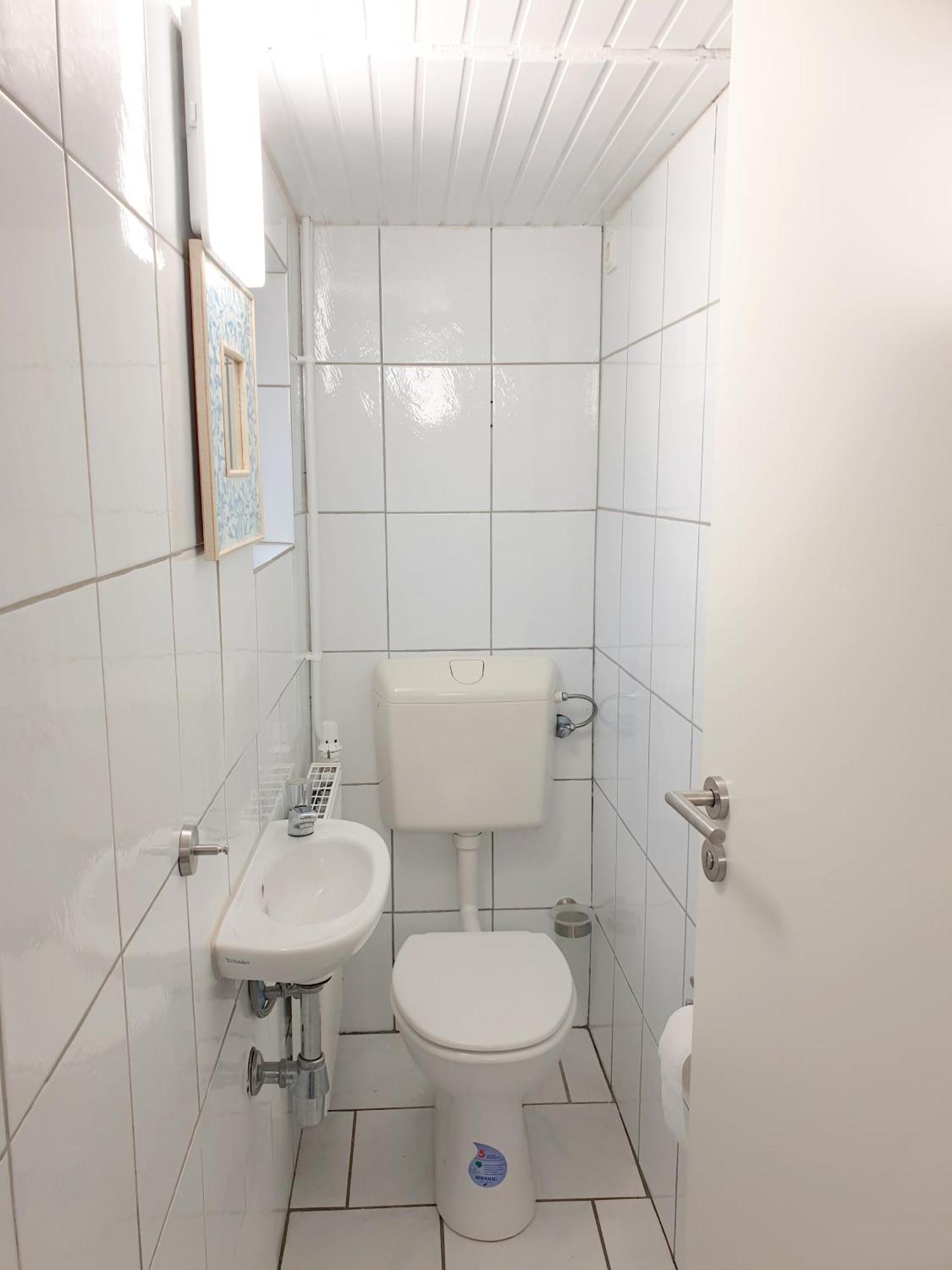 Haus "Am Kanal" Villa Krummhörn Esterno foto